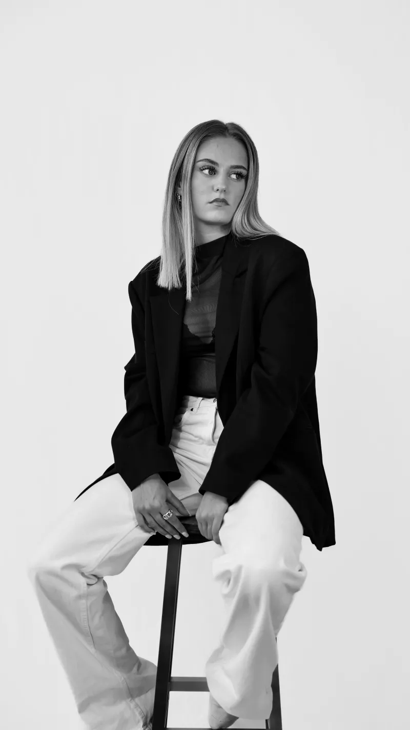 Portrait 5